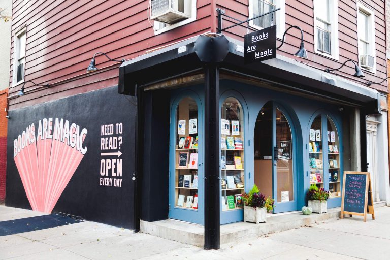 The 10 Best Independent Bookstores In New York City Mr Hudson
