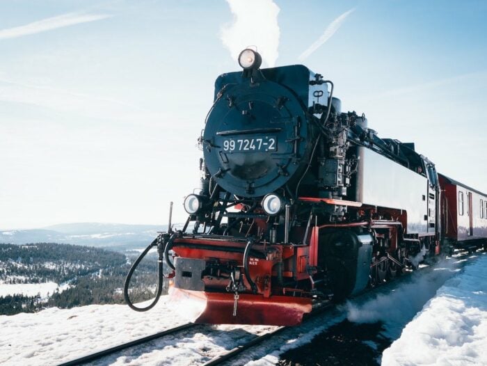 The 10 Most Amazing Train Rides In the World | Mr Hudson