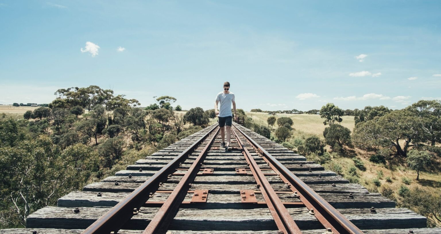 The 10 Most Amazing Train Rides In the World | Mr Hudson